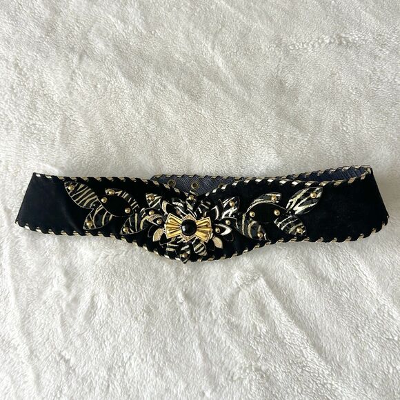 VTG It’s A Jungle Wide Black & Gold Leather Hip Boho Flower Belt Buckle main image 9